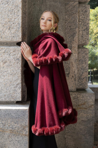 Faux Fur Cape Kimono Burgundy-Kimono-SAACHI-burgundy-Urbanheer