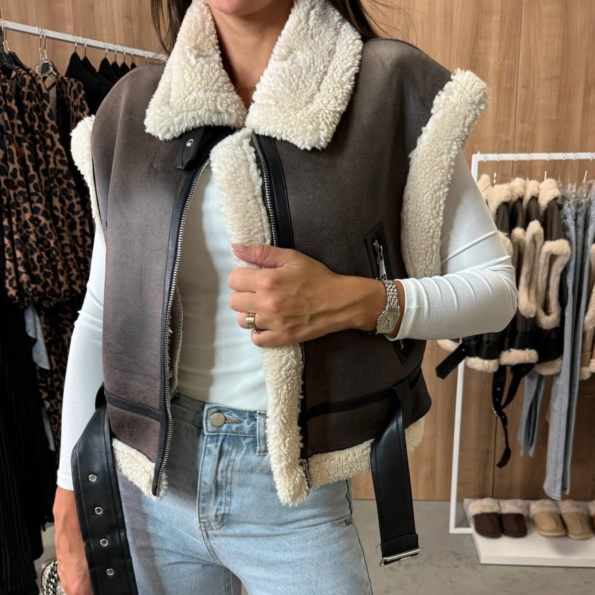 Faux Suede Fur Fleece Waistcoat-Waistcoat-Rosa Clothing-S-Black-Urbanheer