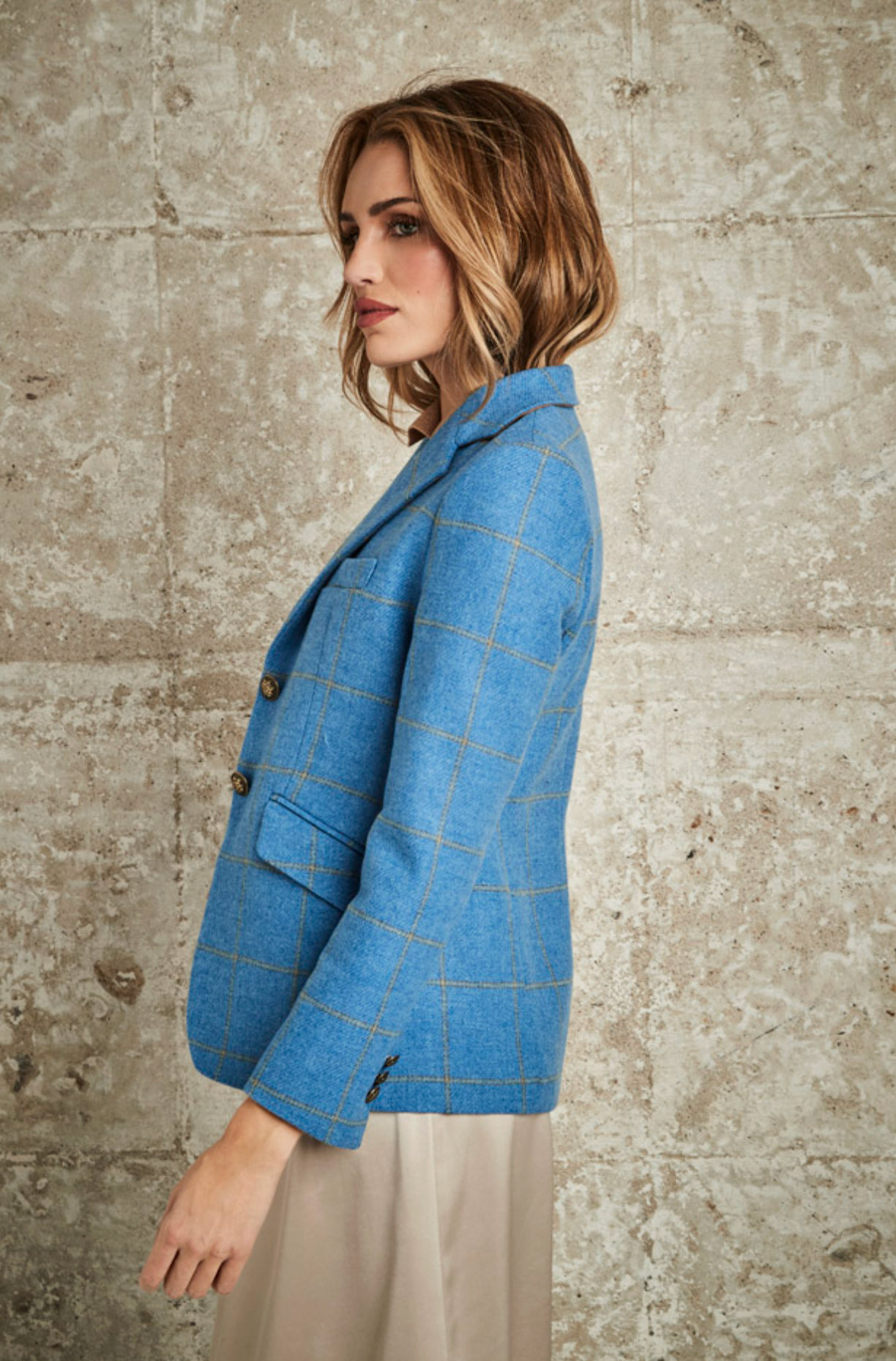 Fitted Blazer with a Tailored Silhouette