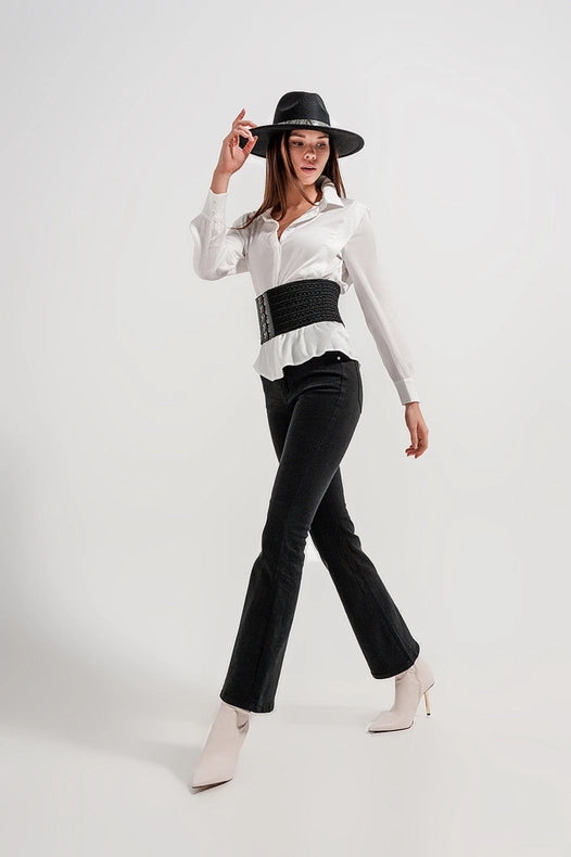 Flared Jeans In Black-Jeans-Q2-S-Black-Urbanheer