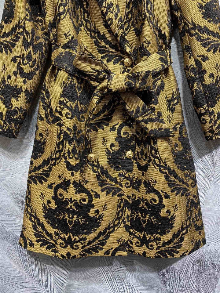 Floral Embroidered Belted Windbreaker For Women