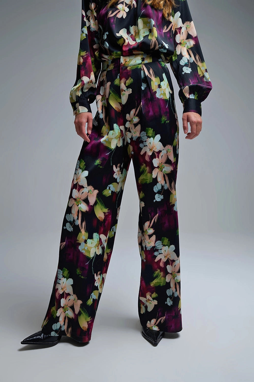 Floral-Print Flowing Pants in Satin Fabric with Side Pockets