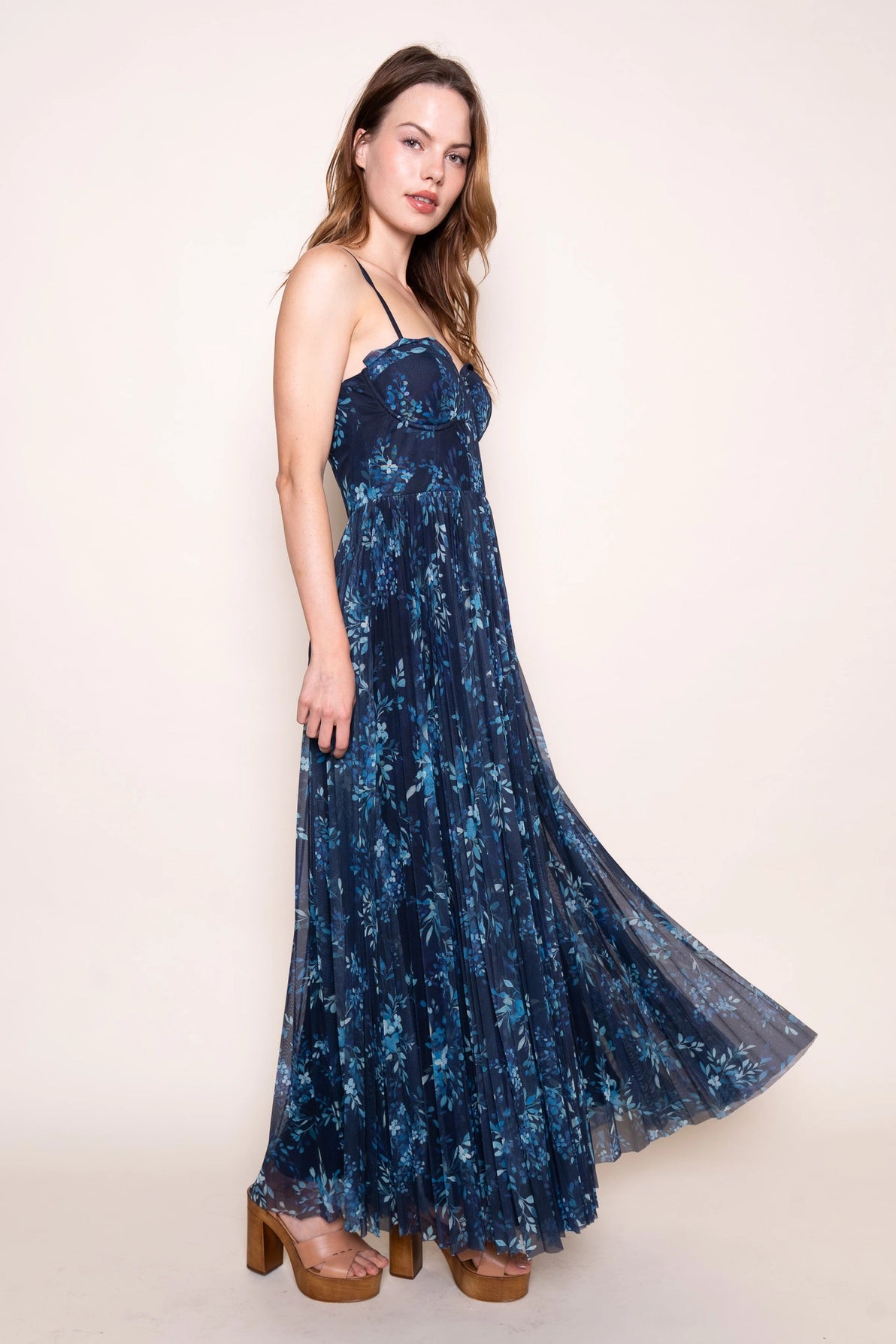 Floral Print Pleated Mesh Maxi Dress