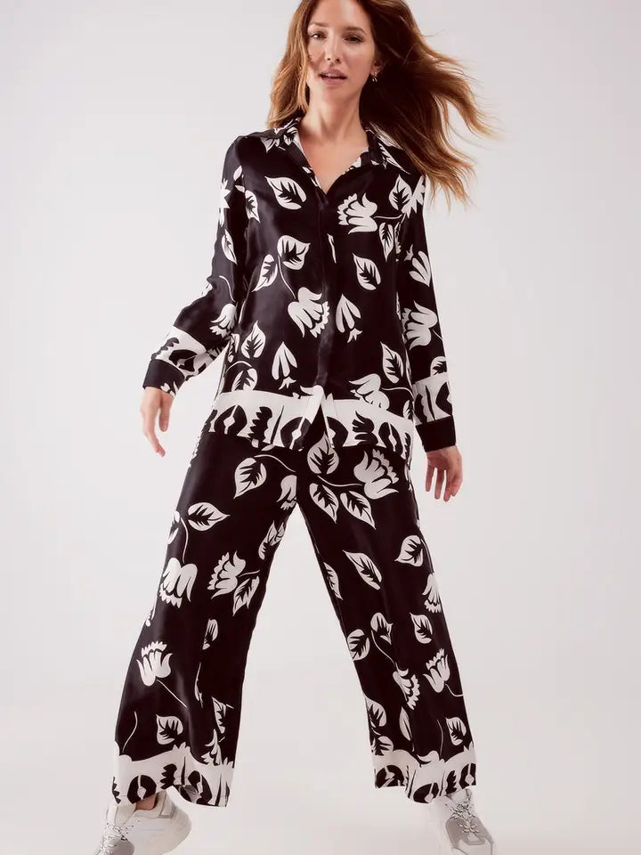 Floral Print Shirt in Black-Shirt-Q2-S-Black-Urbanheer