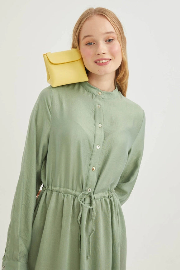 Fly Dress Green-Dress-SAARADE-36-greenery-Urbanheer