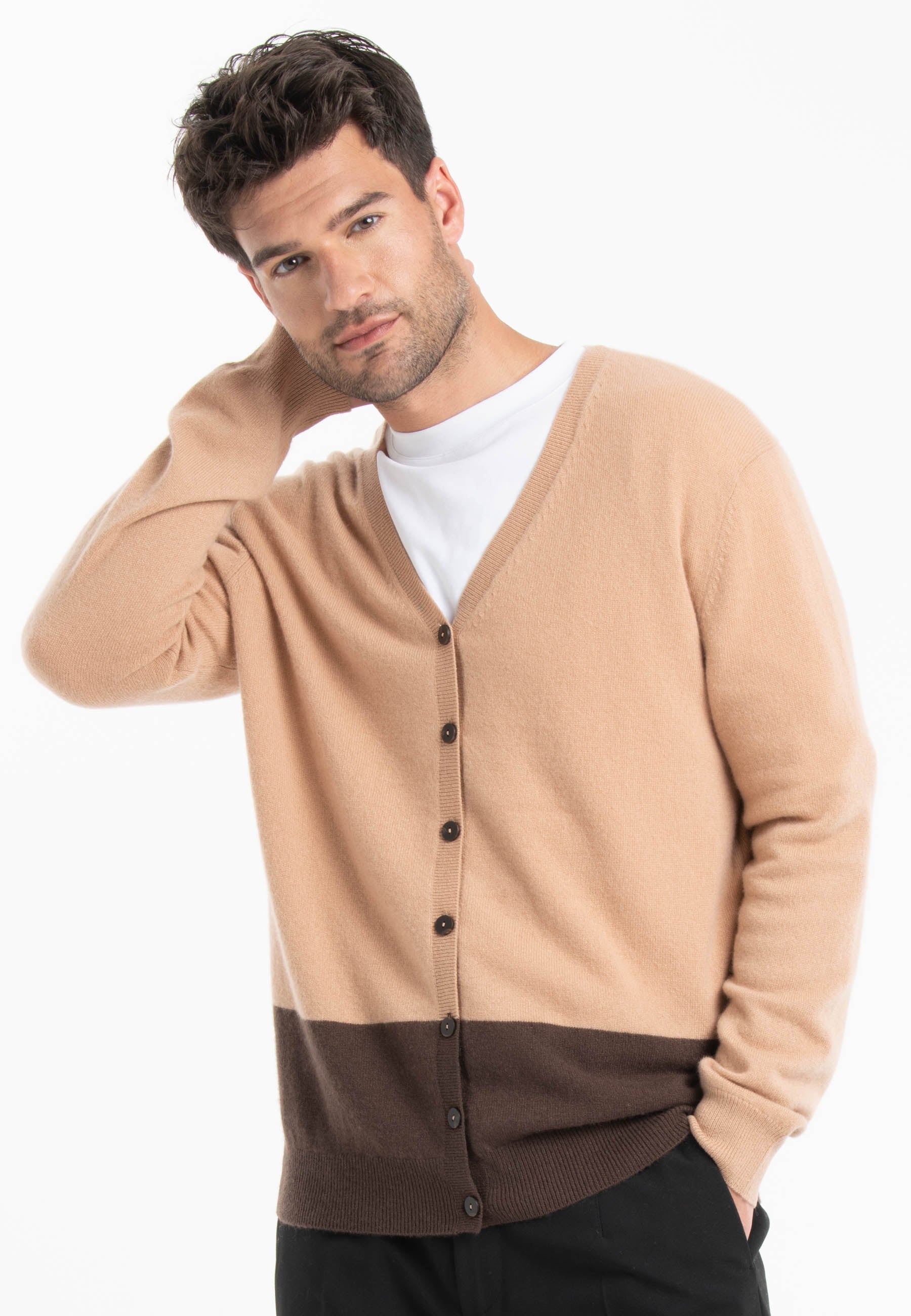 GABI 6 Cardigan col V bicolore en cachemire marron/camel-cardigan homme-Studio Cashmere8-L-SC8-00838-marron/camel clair-Urbanheer