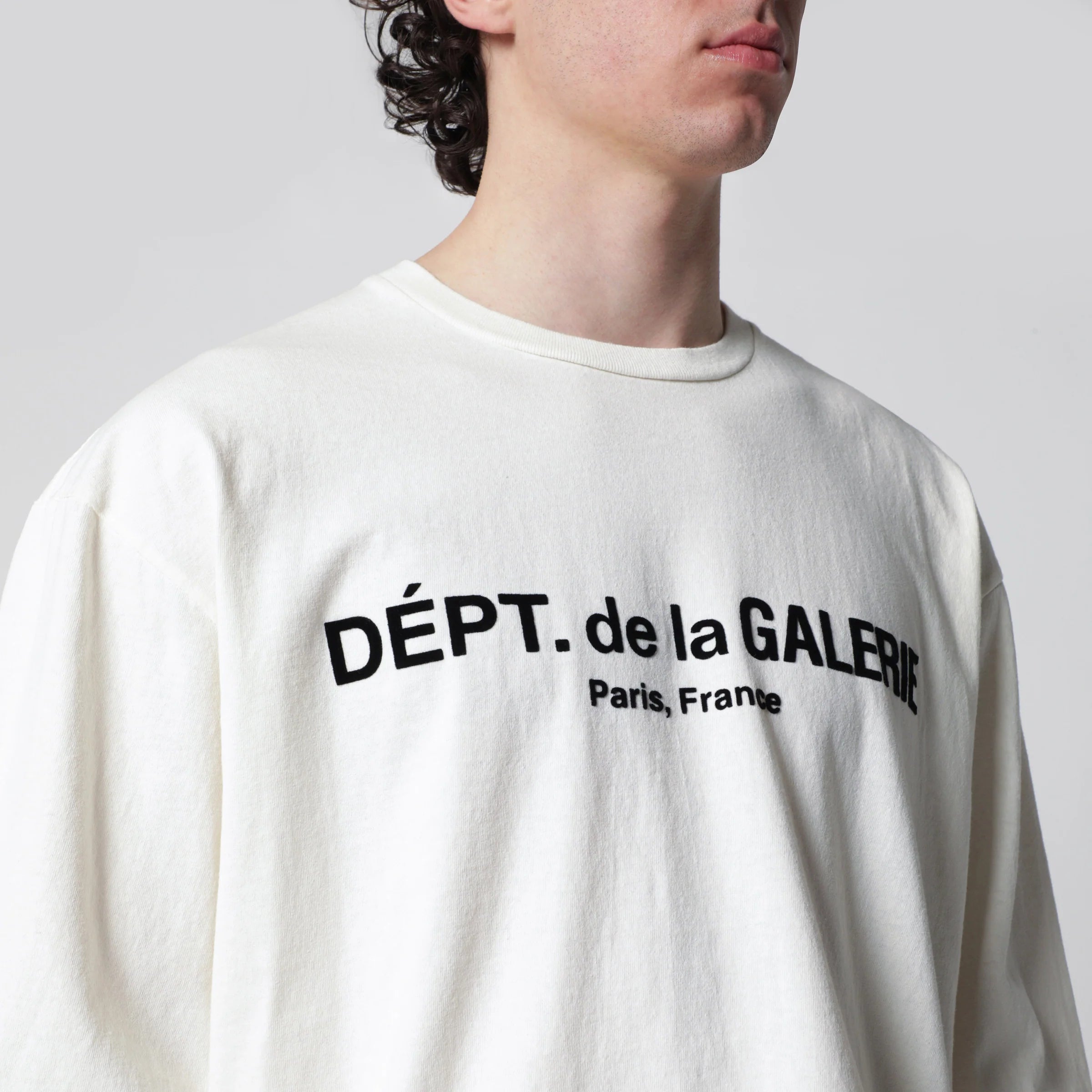 Gallery Dept. Cream long-sleeve T-shirt with French logo