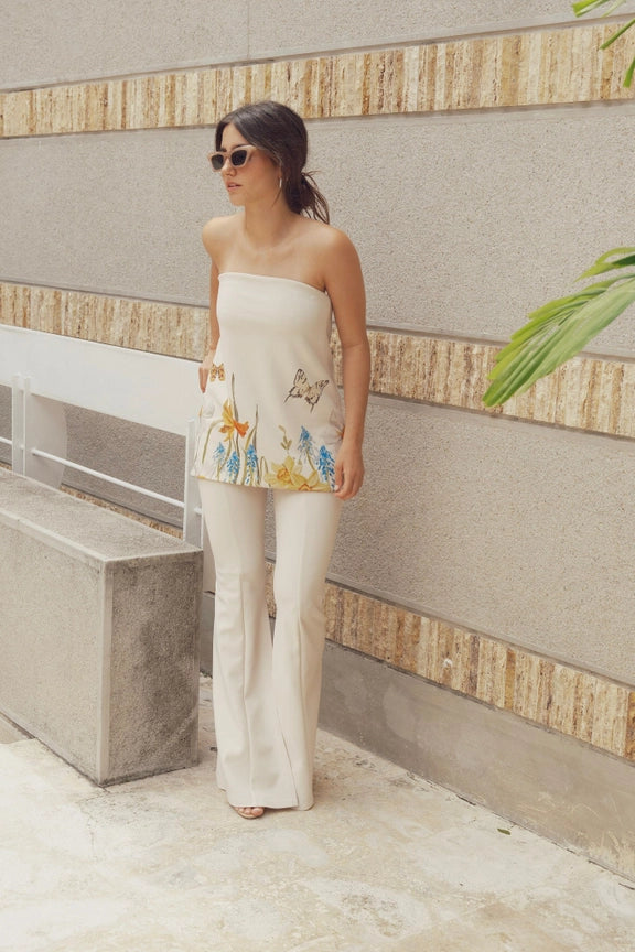 Gardenia Top Beige-Top-Ashley Stambouli-XS-Urbanheer