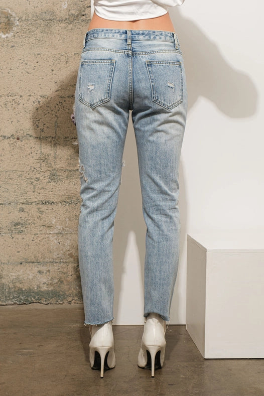 Garment Washed Flower Embellished 3D Denim Jeans-Jeans-Blue B-S-LIGHT WASH-Urbanheer