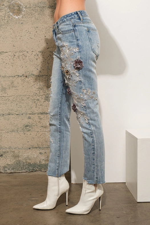 Garment Washed Flower Embellished 3D Denim Jeans