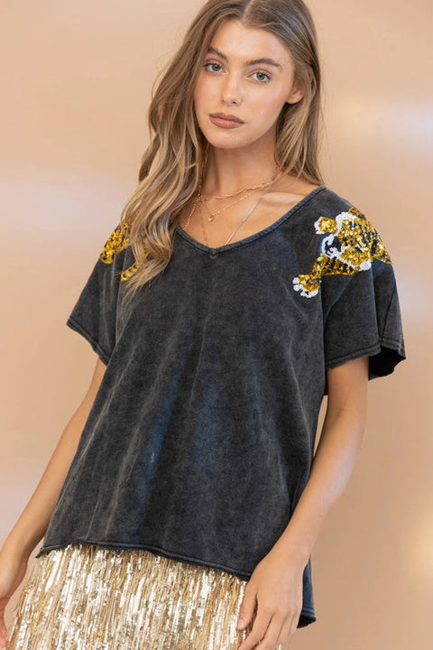 Garment Washed V Neck Tiger Sequin Patch T Shirt Charcoal-T-Shirt-Blue B-S-CHARCOAL-Urbanheer