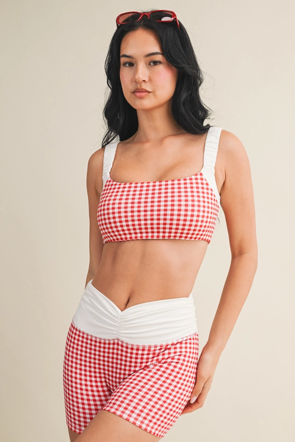 Gingham Print Scrunched Strap Sports Bra