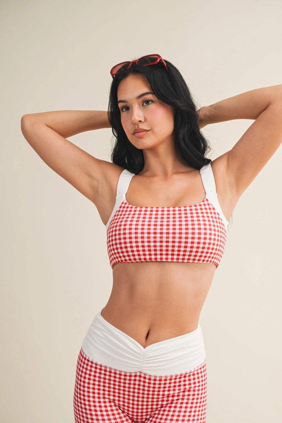 Gingham Print Scrunched Strap Sports Bra