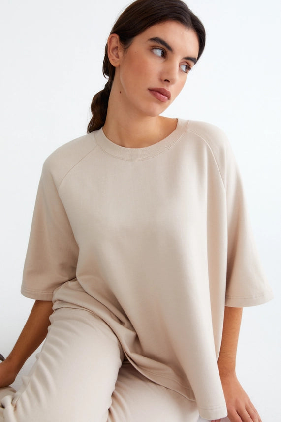 Glad T-Shirt Greige-T-Shirt-Movesgood-S/M-Greige-Urbanheer