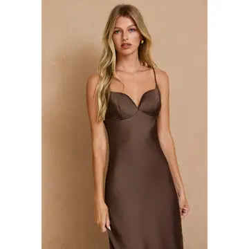 Going Out Cup Detail Maxi Dress