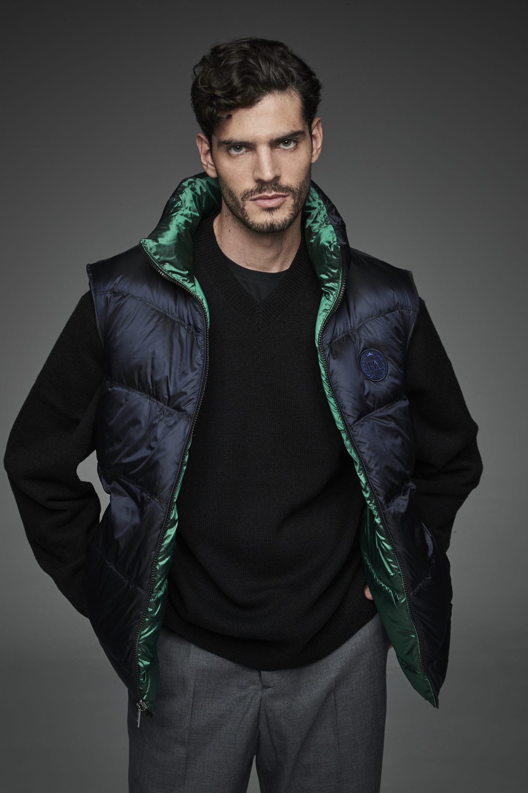 Short vest with reversible mandarin collar ROBIN NAVY-Vest-Henry Arroway-S-Navy-Urbanheer