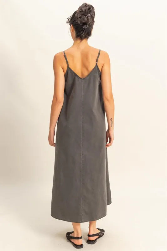 HYFVE Dyed V-Neck Loose Dress-HYFVE-BLACK-M-Urbanheer