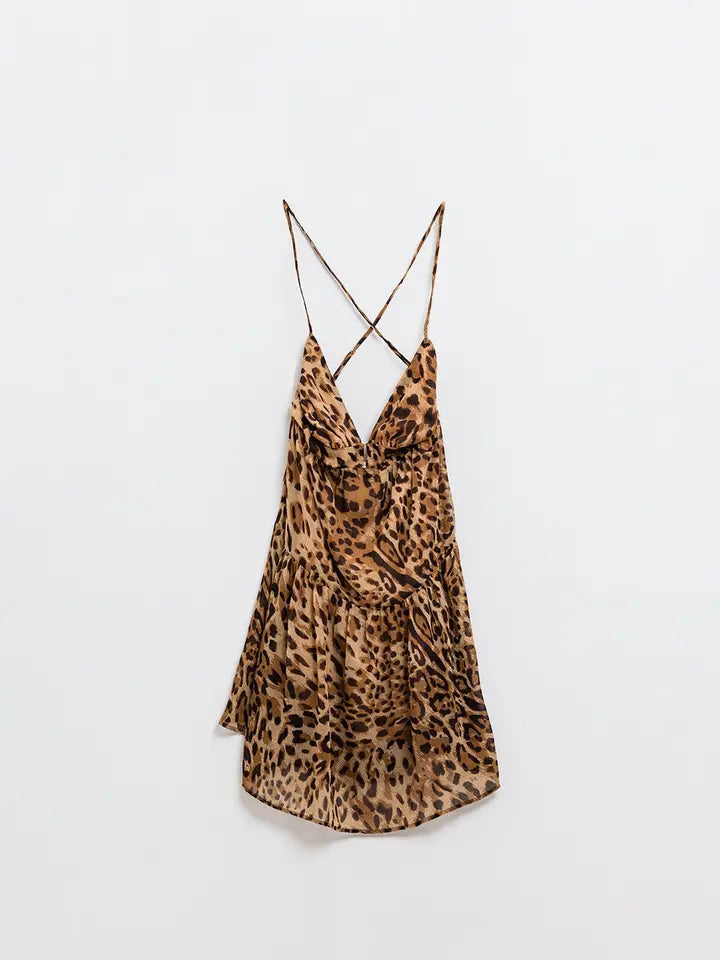Halter Open Back Babydoll Chiffon Dress in Leopard Print from Q2 Urbanheer Halter Open Back Babydoll Chiffon Dress in Leopard Print from Q2 Urbanheer