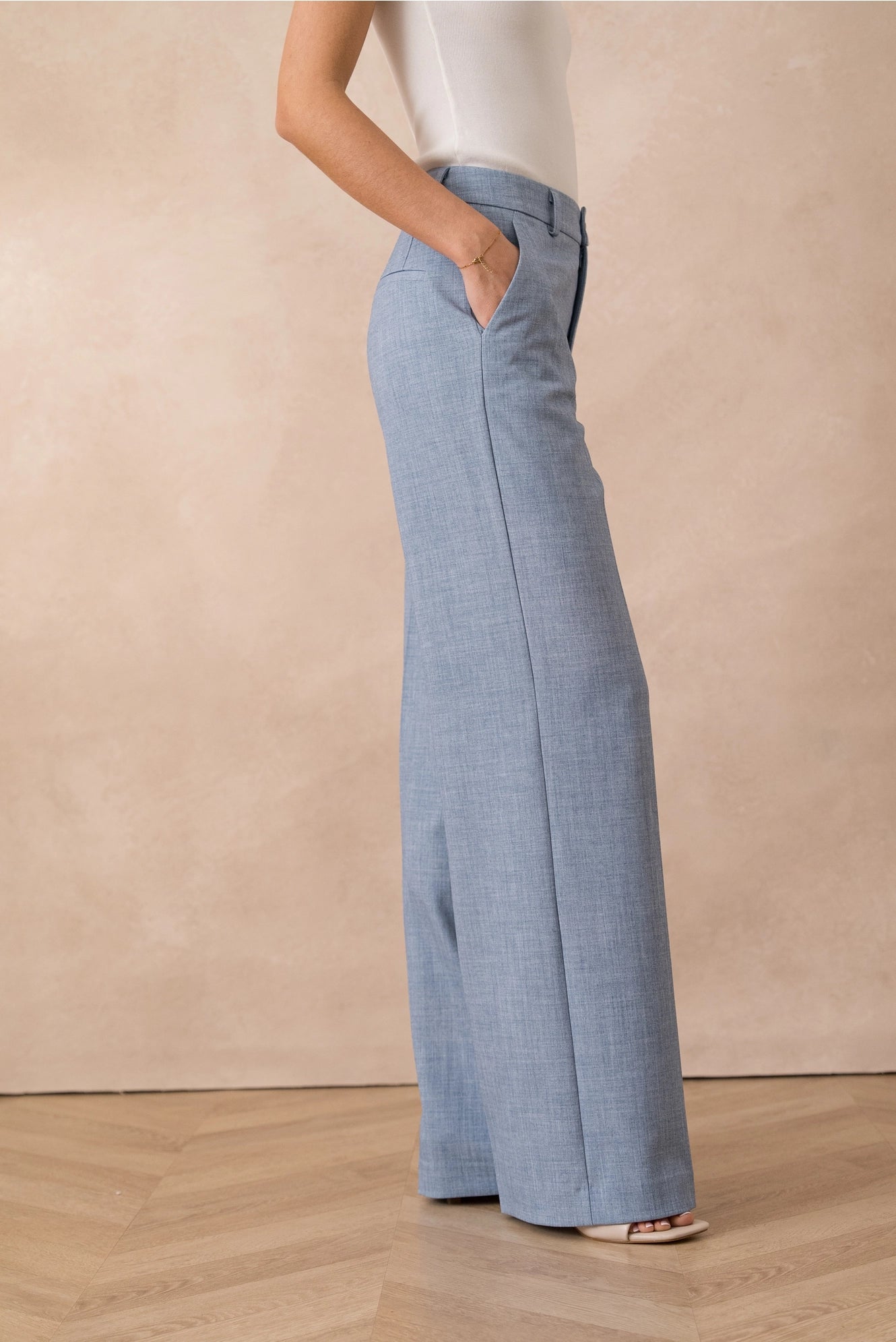 [Heather] Wide-Leg Tailored Trousers