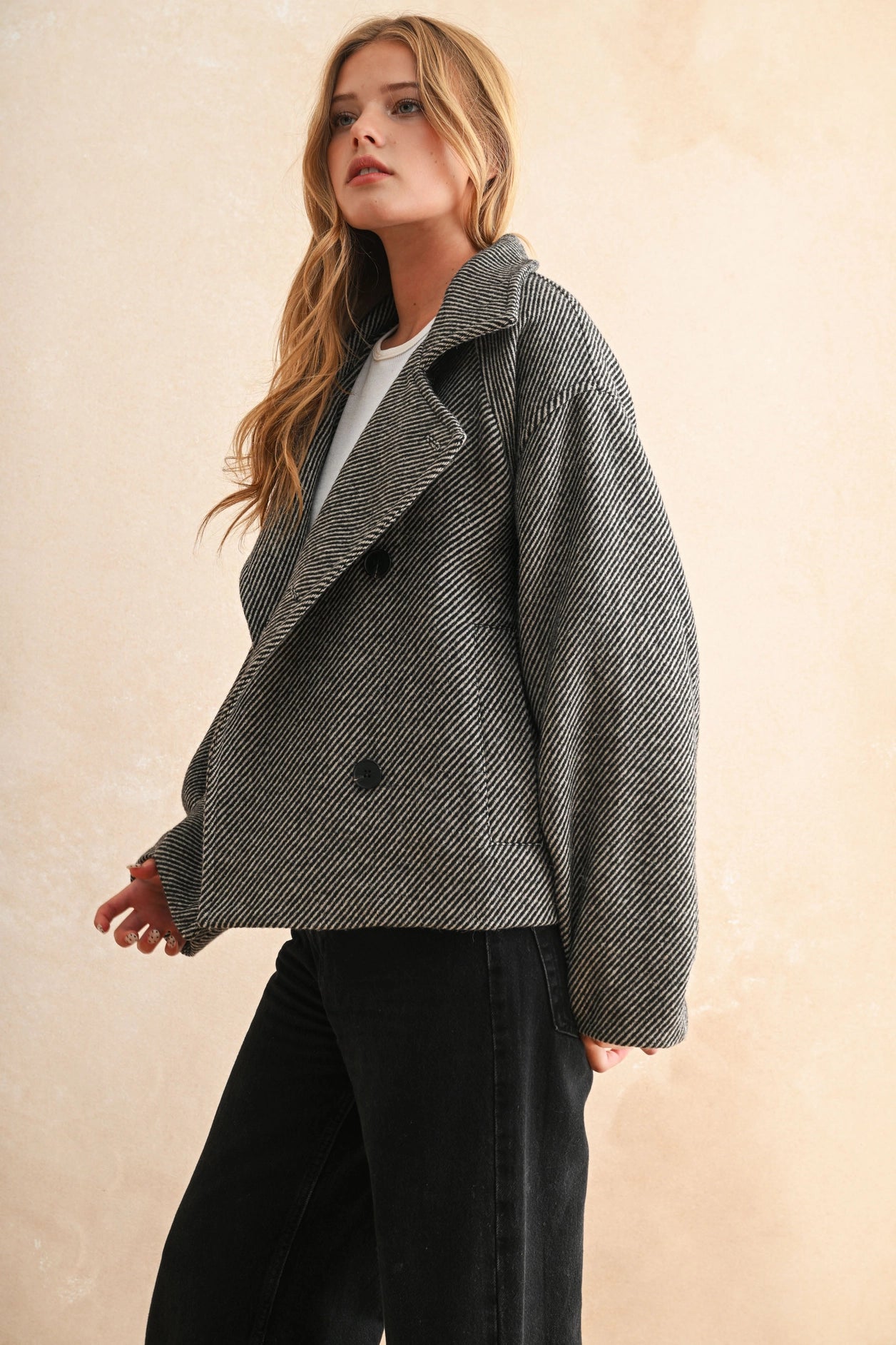Herringbone Pattern Cape Style Jacket