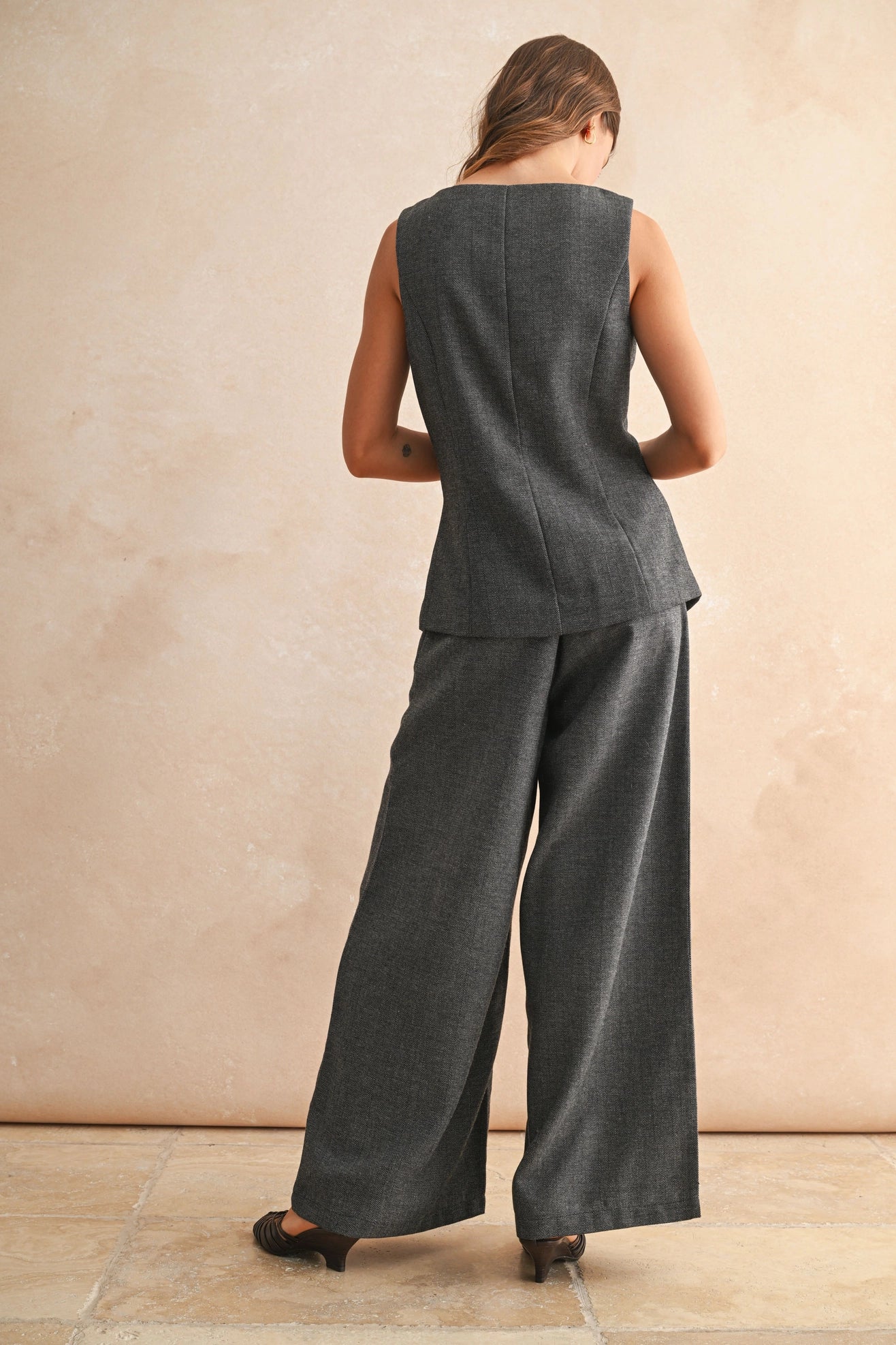 Herringbone Square Neck Button Front Vest