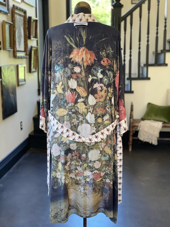 I Dream in Flowers Bamboo Duster Kimono Robe with Bees-Kimono-Market of Stars-length 118cm width 78 cm.-Urbanheer