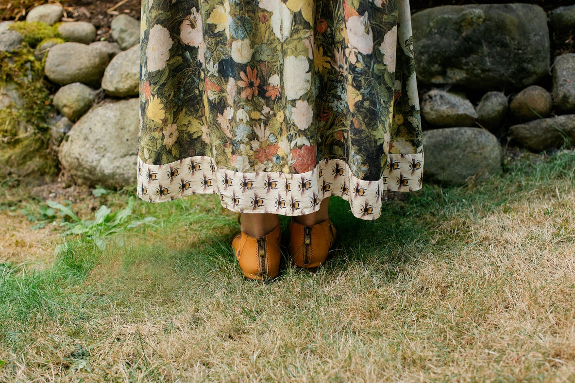 I Dream In Flowers Bohéme Slip Dress With Bees-Dress-Market of Stars-S/M-Urbanheer