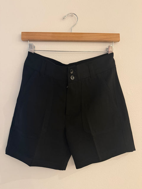 High-waist Shorts - Black