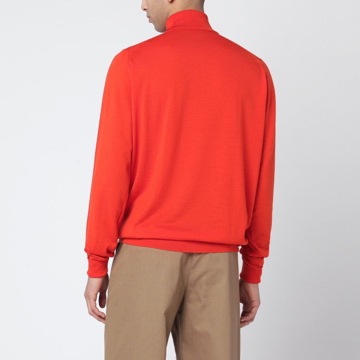 JOHN SMEDLEY Orange wool turtleneck sweater