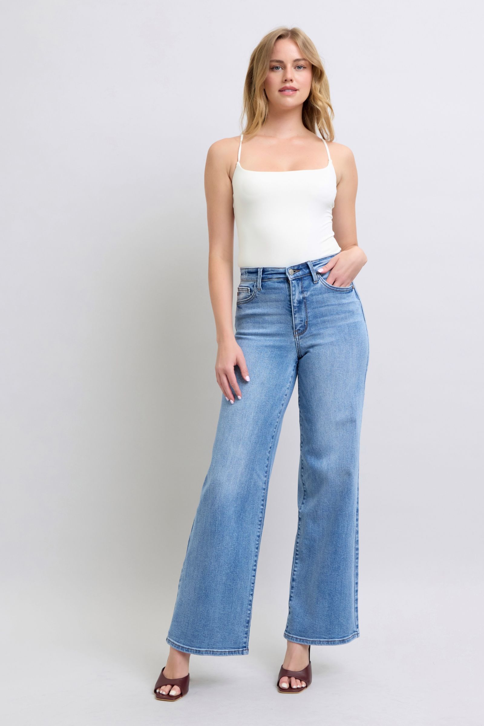 Judy Blue Full Size Wide Leg Jeans with Pockets-Street 360-Medium-0(24)-Urbanheer