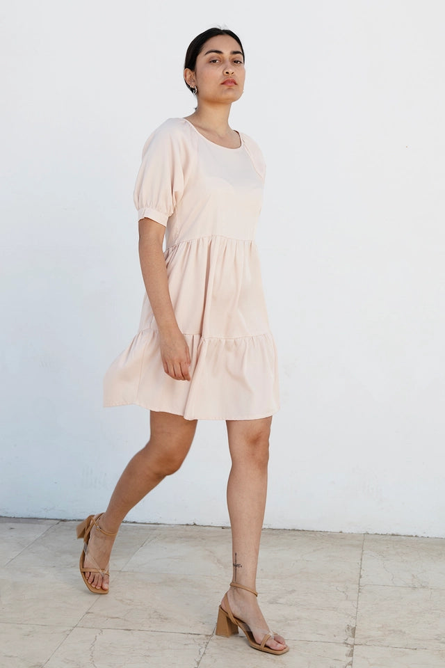 Knee-Length Summer Dress with Flounces “Me-Ta” in Soft Pink Made of 100% Tencel-Dress-Studio Hertzberg-XS-Urbanheer