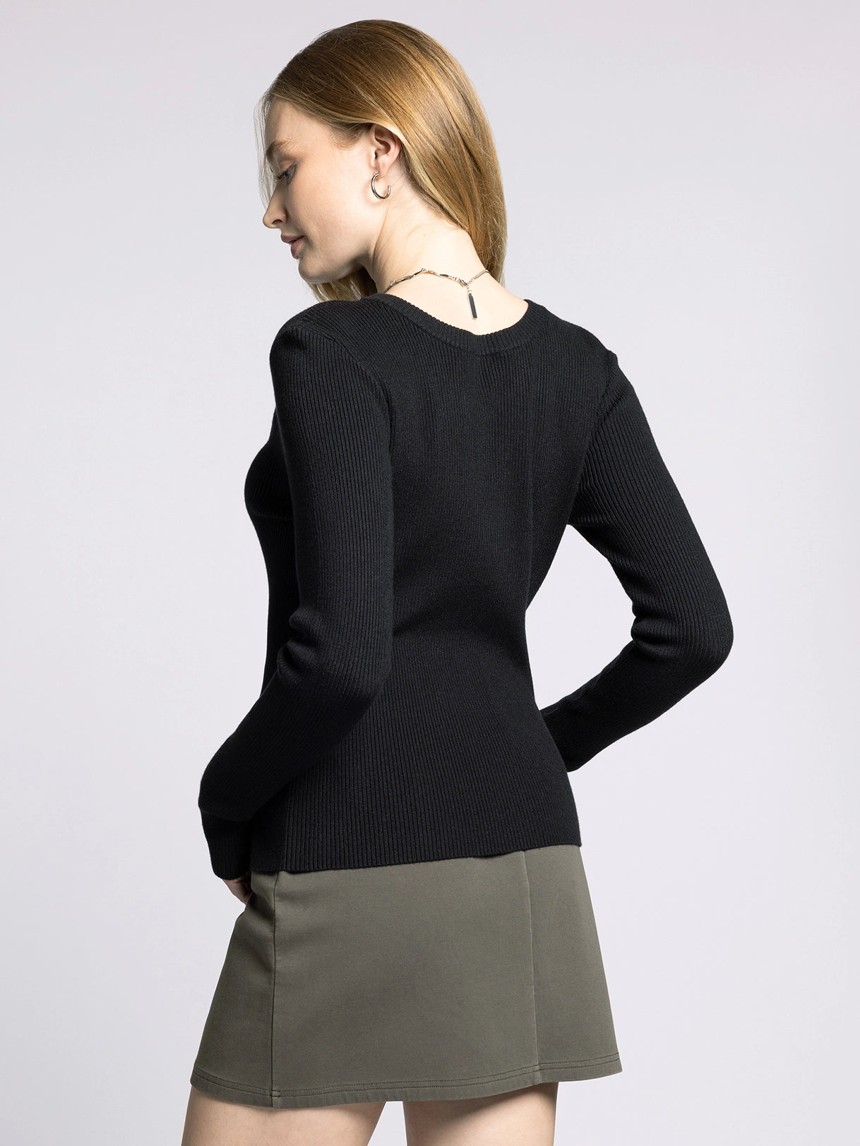 Knit Long Sleeved Sweater - Carmen Sweater