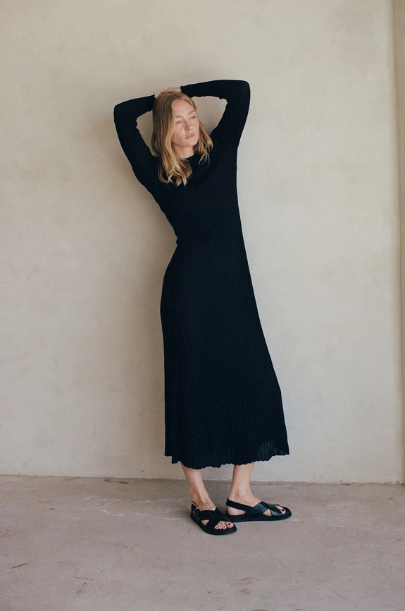 Knit Sweater Ribbed Long Sleeve Maxi Dress Black from By Together Urbanheer Knit Sweater Ribbed Long Sleeve Maxi Dress Black from By Together Urbanheer