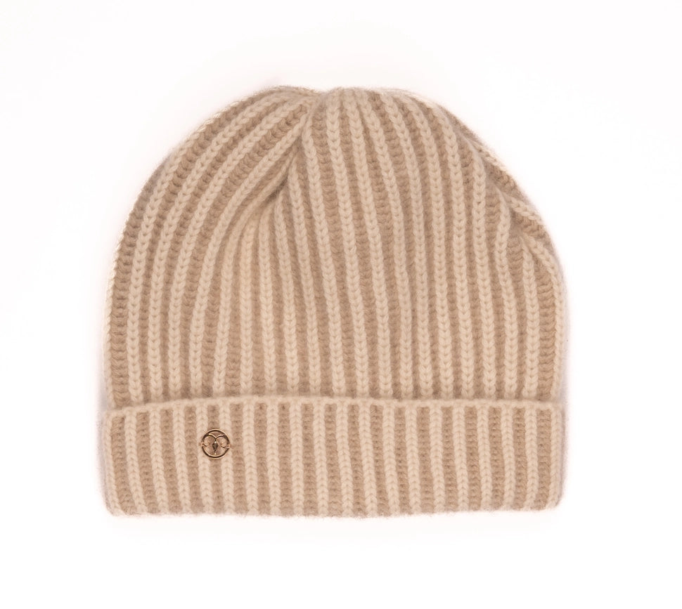 Knitted Cashmere Hat Beige-Hat-Bel Cashmere S.C.-Beige-100% CASHMERE-Urbanheer