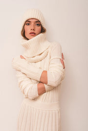 Knitted Cashmere Hat Ivory-Hat-Bel Cashmere S.C.-Ivory-100% CASHMERE-Urbanheer
