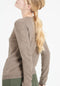 LILLY 4 Cardigan col rond en cachemire cintré taupe-gilet cardigan col rond femme-Studio Cashmere8-M-SC8-00169-taupe-Urbanheer