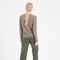 LILLY 4 Cardigan col rond en cachemire cintré taupe-gilet cardigan col rond femme-Studio Cashmere8-M-SC8-00169-taupe-Urbanheer