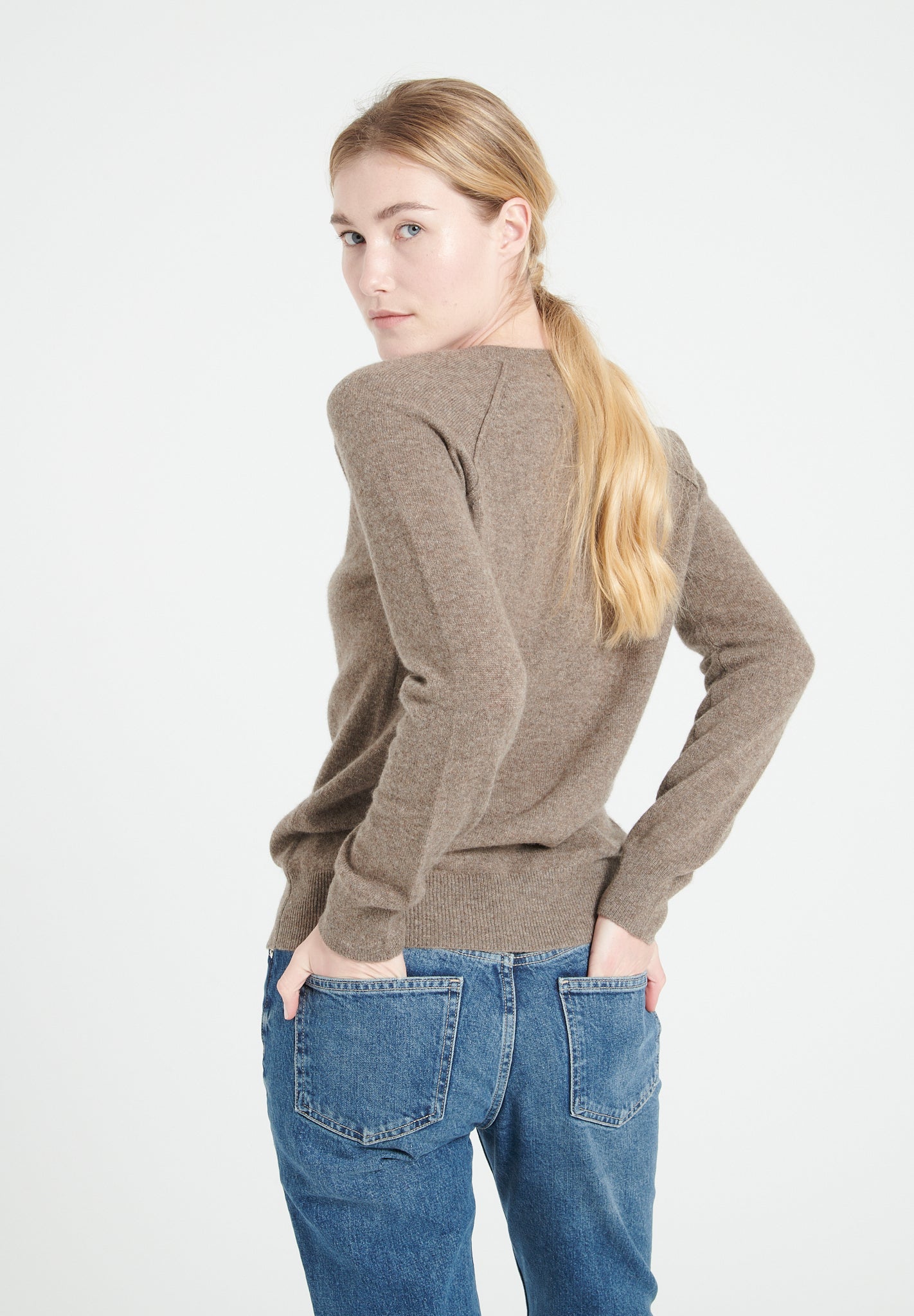 LILLY 6 Pull col V en cachemire ample taupe-col v femme-Studio Cashmere8-2XL-SC8-00185-taupe-Urbanheer