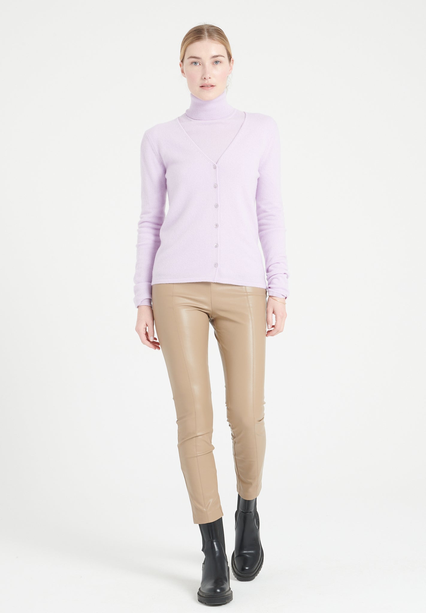 LILLY 7 Cardigan col V en cachemire cintré lilas-gilet cardigan col V femme-Studio Cashmere8-M-SC8-00196-lilas-Urbanheer