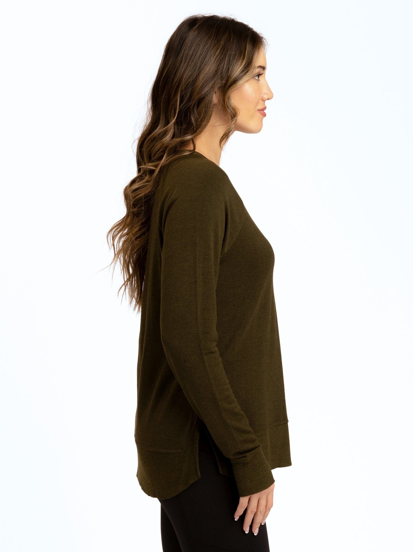 Leelu Feather Fleece Raglan Pullover