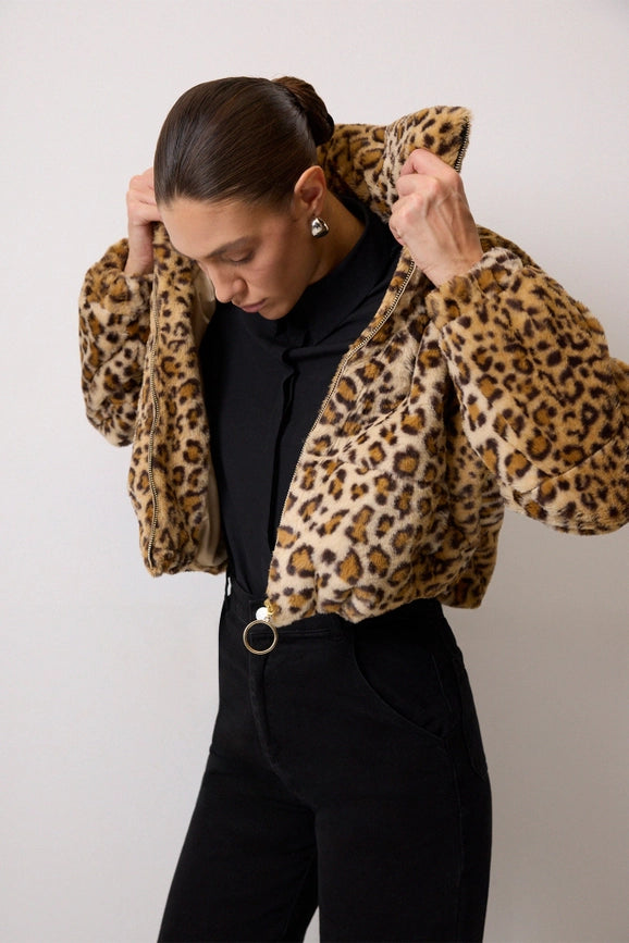 Leopard Patterned Plush Coat-Coat-Touché-S-Patterned-Urbanheer