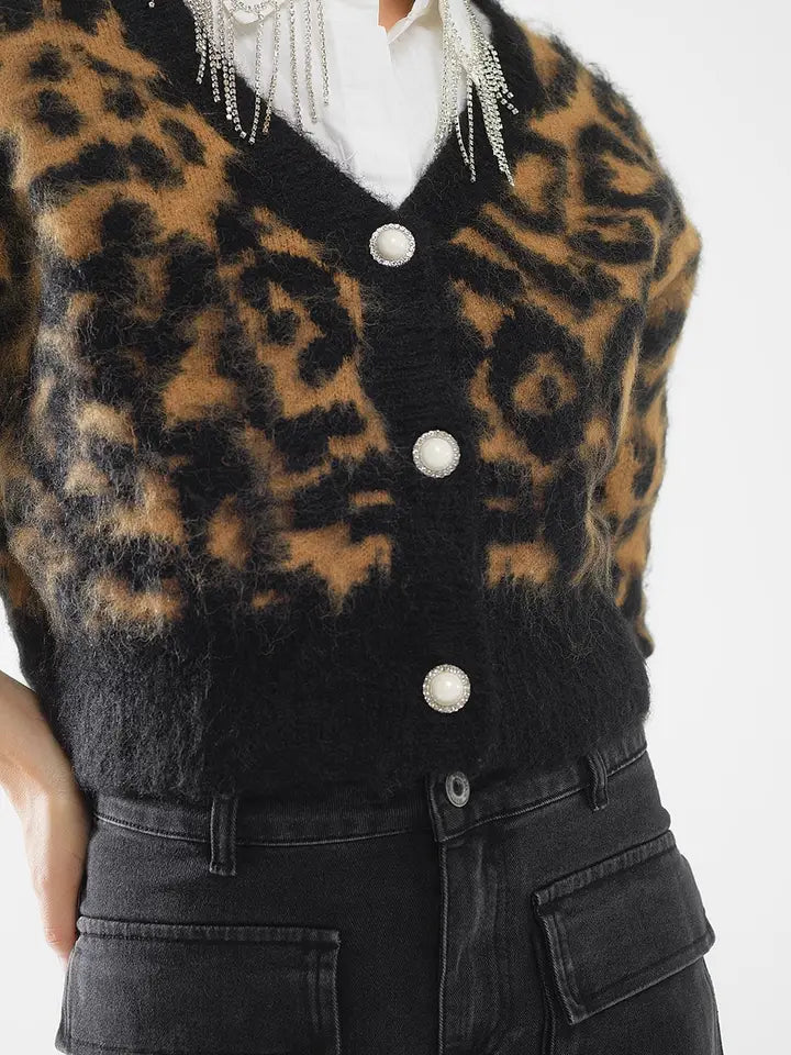Leopard Print Cardigan Made of Knitted Fabric with Wool in Camel-Cardigan-Q2-One Size-Black-Urbanheer