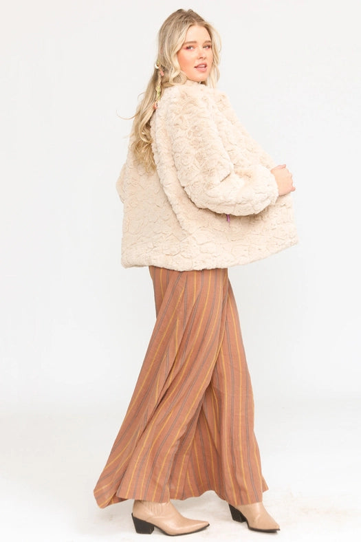 Lezly Fur Jacket-Jacket-Aratta-L-Pearl-Urbanheer
