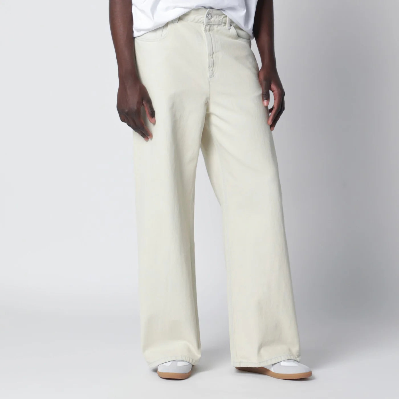 Light Blue Cotton Wide-Leg Jeans for Everyday Comfort