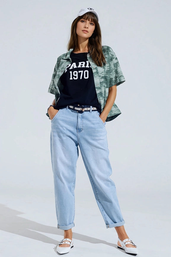 Light Was Mom Jeans Wih Side Pockets-Jeans-Q2-XS-Blue-Urbanheer