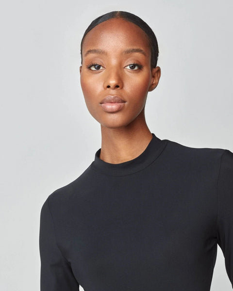 Lightweight Long Sleeve Black-TOP-Yagya-XXS-Urbanheer