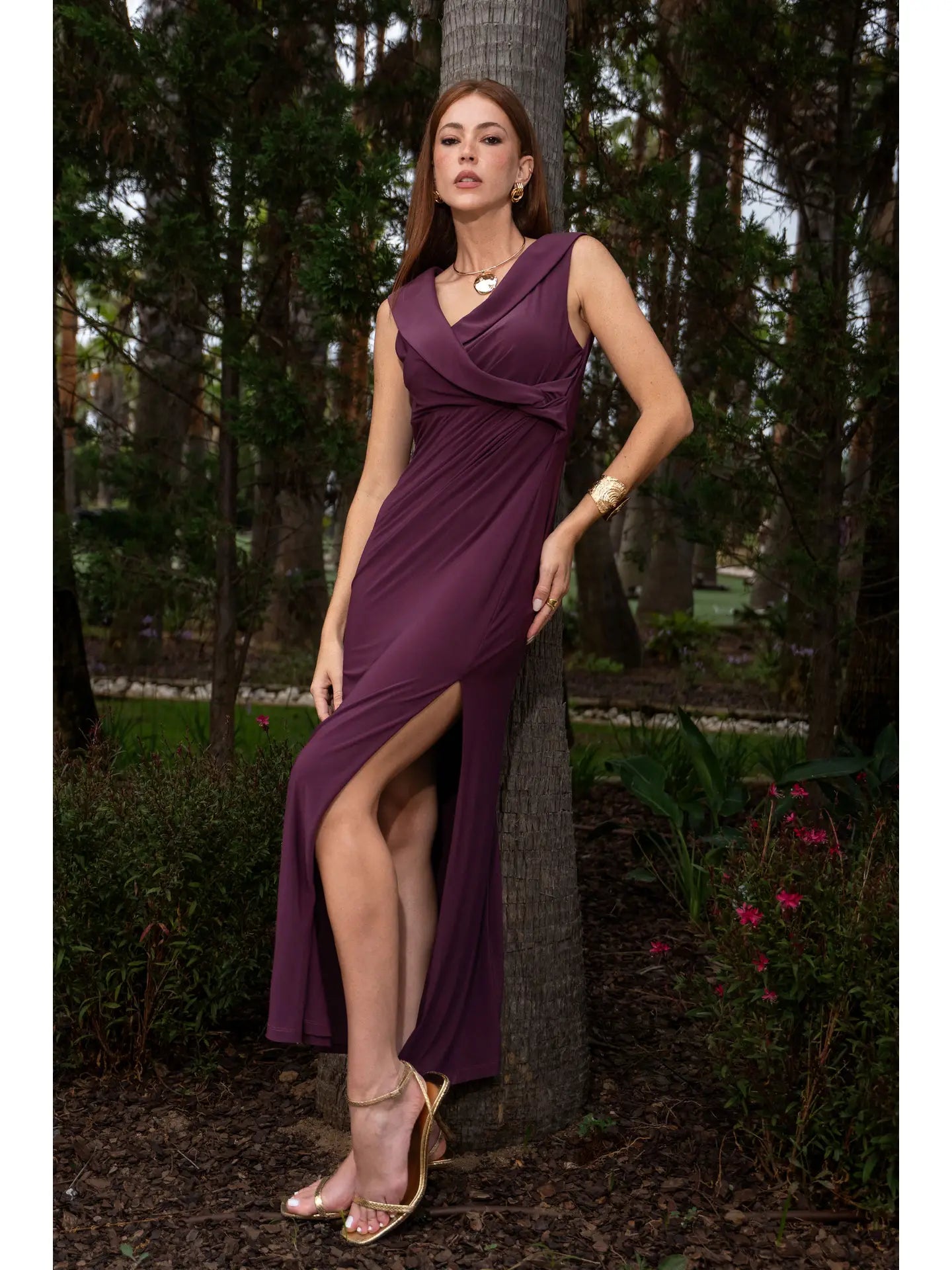 Long Knit Dress with V-Neckline and Knot Detail