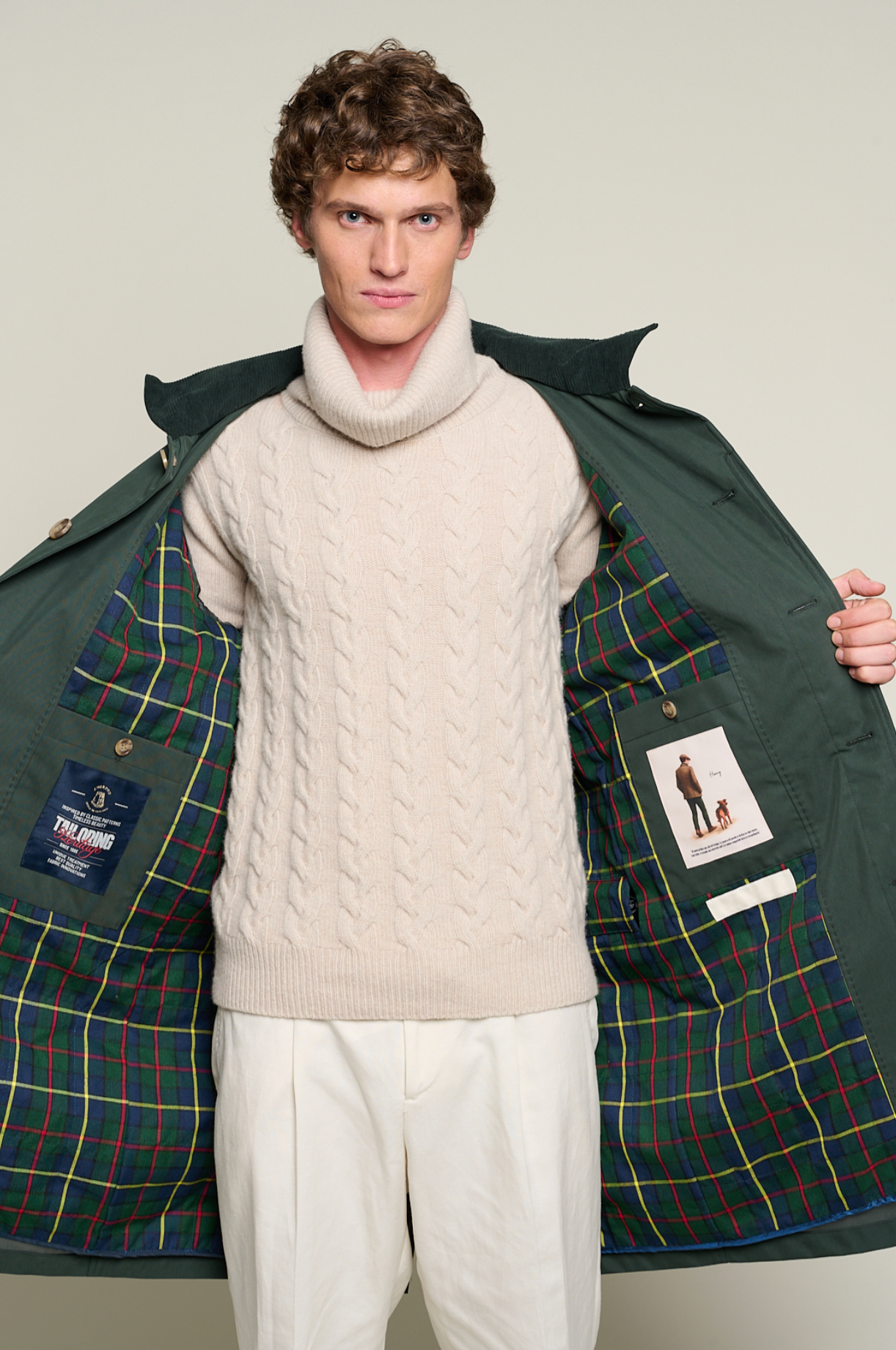 Long Unisex Parka with a Clean, Classic Cut