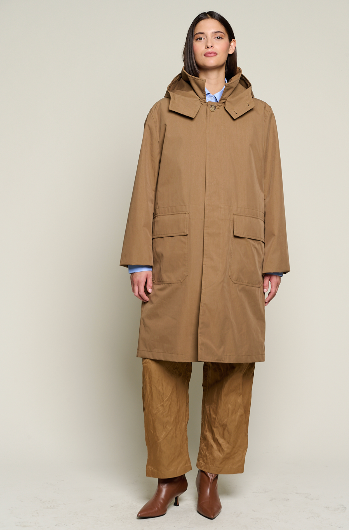 Long Unisex Parka with a Clean, Classic Cut
