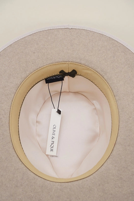 Lotus - 100% Wool Felt Structed Rancher, Satin Lined, Oatmeal-Hats-Olive & Pique-circumference of 59cm-Urbanheer